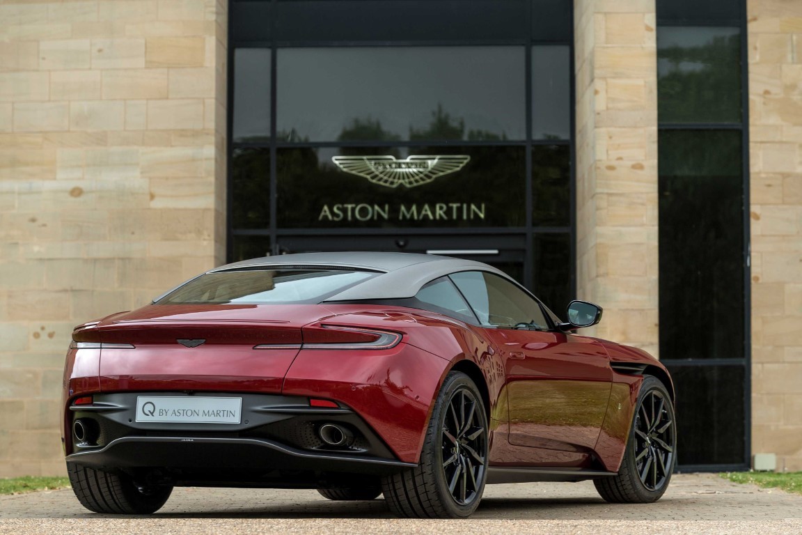 Aston Martin DB11 5.2 V12